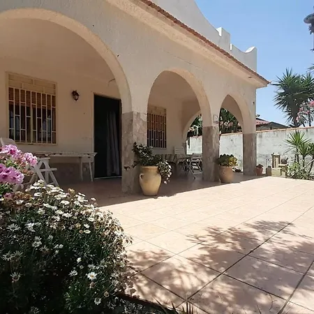 Al Mare Lighthouse Holiday home