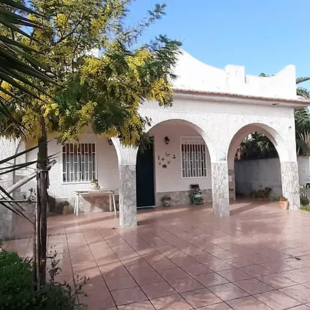 Al Mare Lighthouse Holiday home *